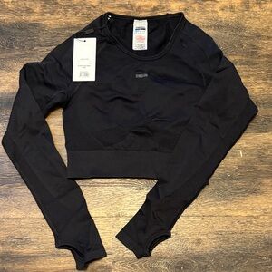 Gymshark Black Long Sleeve Crop Top NWT medium